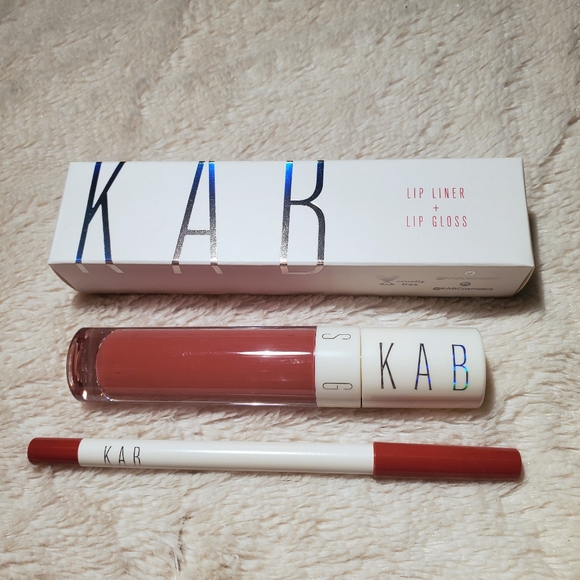 KAB Cosmetics Other - KAB lip gloss + lip liner in Charming *NEW*